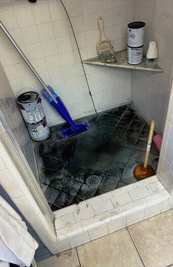 https://plumbergreenwood.com.au/uploads/2025/06/blocked-drains-781929.jpg